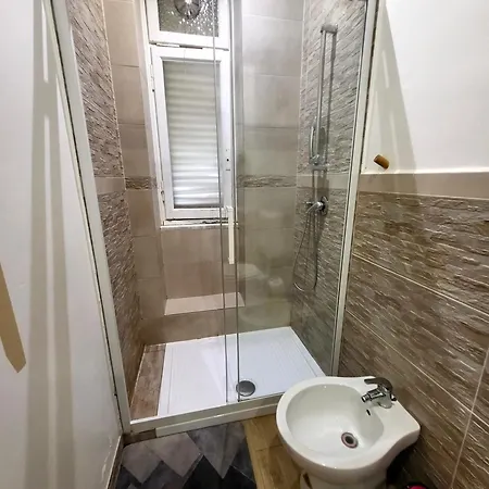 The White House - Palaalpitour E Stadio A 2 Minuti