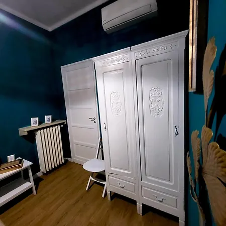 The White House - Palaalpitour E Stadio A 2 Minuti *