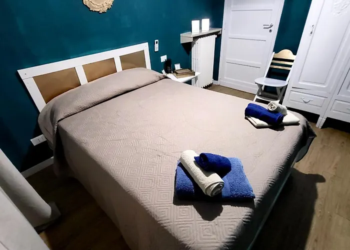 The White House - Palaalpitour E Stadio A 2 Minuti Apartmán